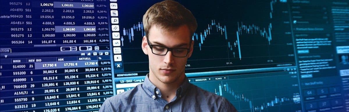 Market Accessibility: Comparing Trading Stocks and Forex